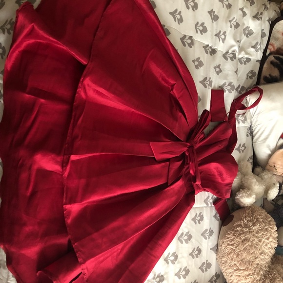 Dresses & Skirts - Red dress size small only used once